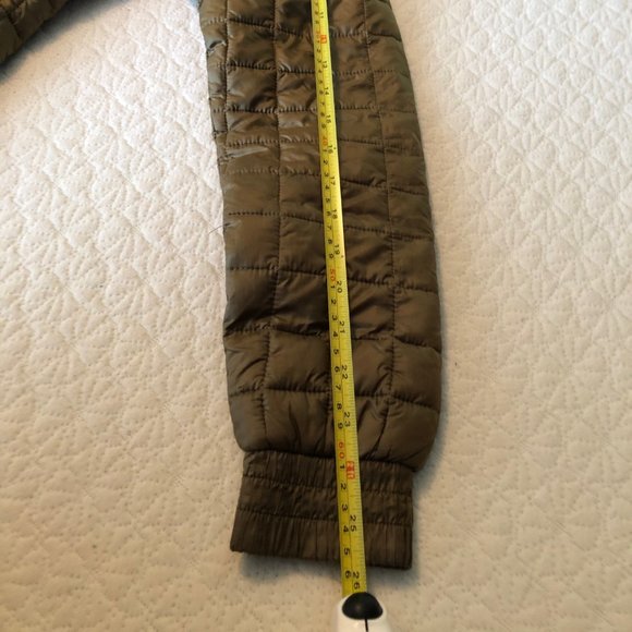 BURTON DRYRIDE Gold Quilted Jacket Coat Winter, ski, snowboard, hike Sz XSmall - Picture 8 of 9